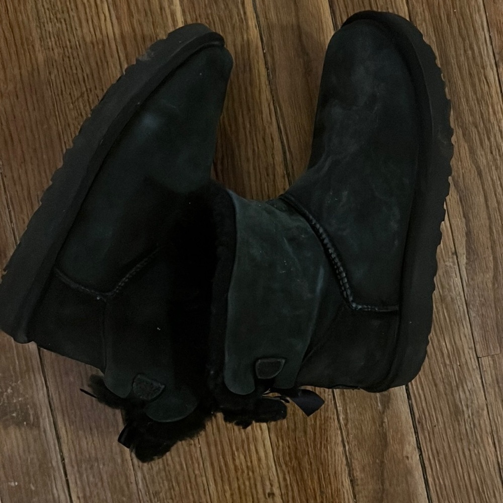 Ladies ugg boots